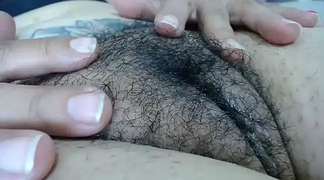 mirand zackyx online show from February 7, 2025, 1:43 pm