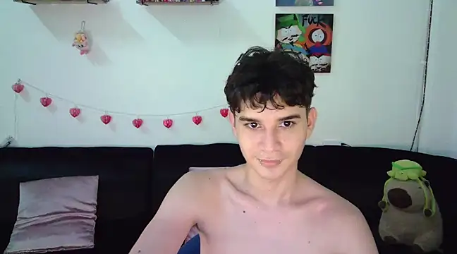 AndrewAnndCherry online show from February 5, 2025, 12:53 am