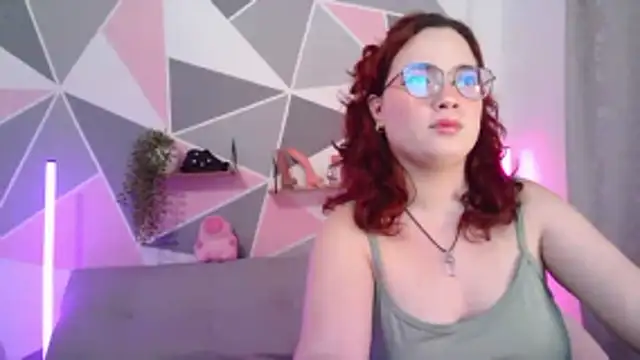 AndrewAnndCherry online show from January 9, 2026, 1:01 am