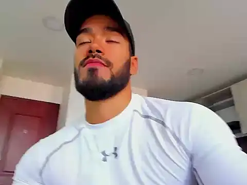 Alexander Martines online show from December 2, 2025, 8:10 pm