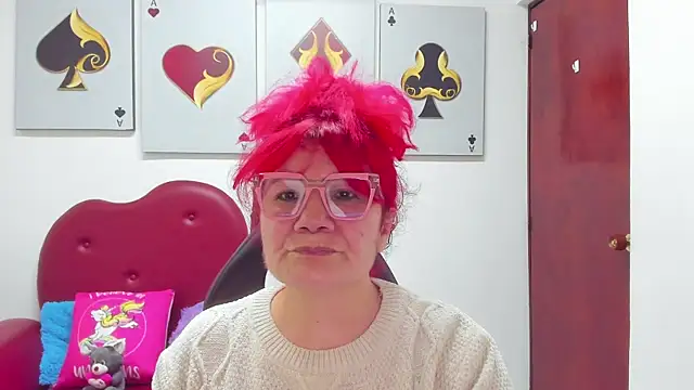 Salomeediaz  online show from December 19, 2025, 9:06 pm