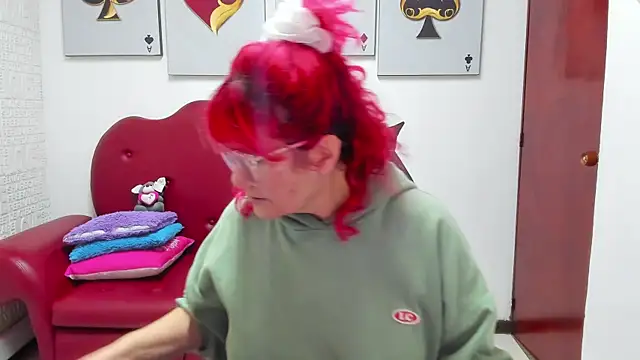 Snapshot of Salomeediaz_ chatting on January 17, 2026, 9:51 pm Salomeediaz online show from January 17, 2026, 9:51 pm