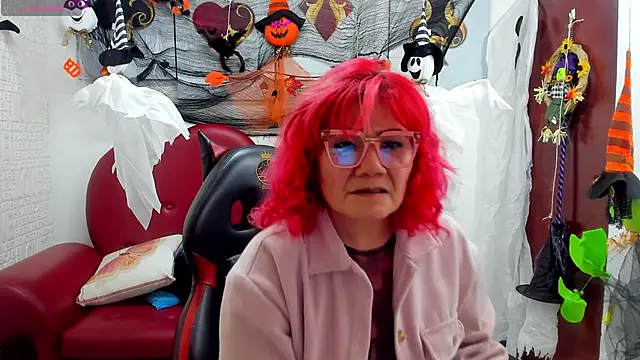 Salomeediaz  online show from October 18, 2025, 9:06 pm