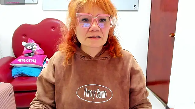 Snapshot of Salomeediaz_ chatting on February 16, 2026, 9:13 pm Salomeediaz online show from February 16, 2026, 9:13 pm