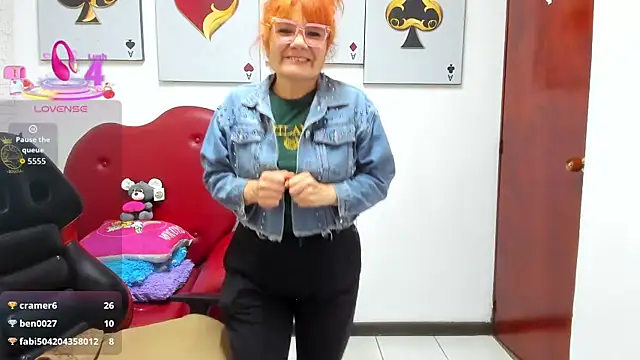 Snapshot of Salomeediaz_ chatting on February 8, 2026, 9:07 am Salomeediaz online show from February 8, 2026, 9:07 am