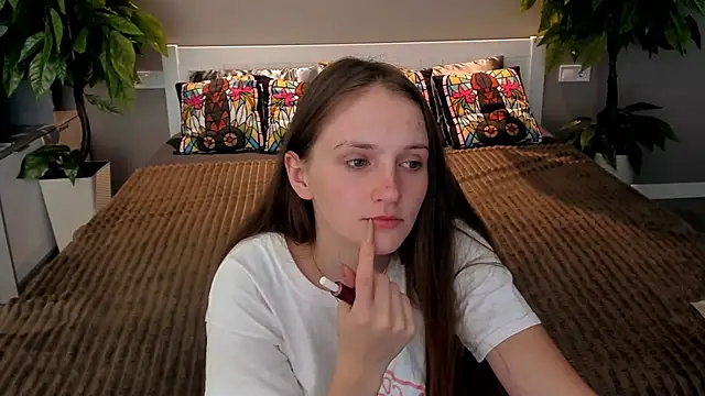 PamelaXX  online show from October 8, 2025, 7:47 pm