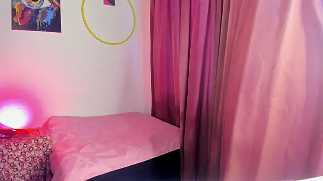 Snapshot of nicole_volkov chatting on February 3, 2025, 10:43 pm nicole volkov online show from February 3, 2025, 10:43 pm