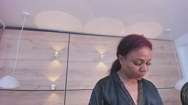 Snapshot of martina_touss chatting on December 5, 2025, 12:54 am martina touss online show from December 5, 2025, 12:54 am