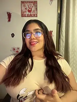 KathyGonzalez online show from October 9, 2025, 11:05 pm