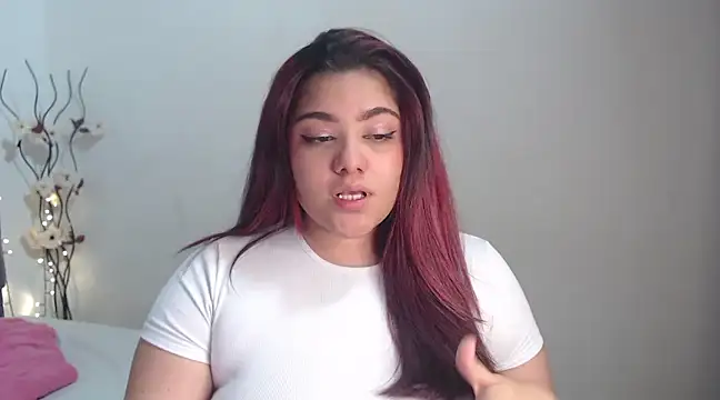 KathyGonzalez online show from February 25, 2025, 5:08 pm