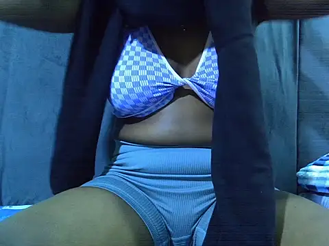 Snapshot of Lutyie chatting on October 30, 2025, 1:53 pm Lutyie online show from October 30, 2025, 1:53 pm