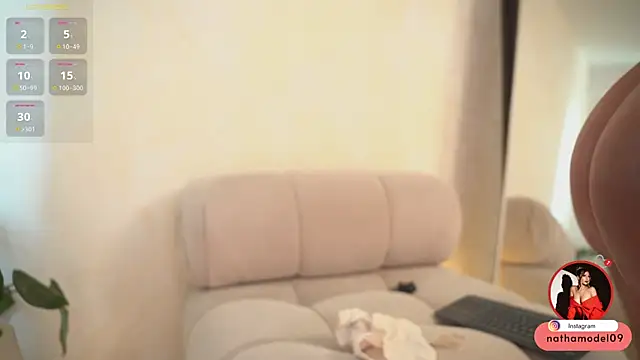 Natasha Smith09 online show from January 5, 2026, 5:27 pm