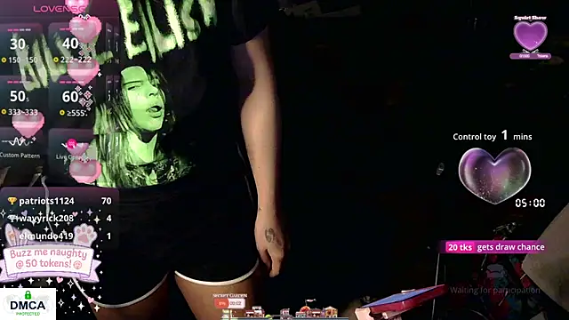 tashakaixxx online show from October 15, 2025, 3:31 pm