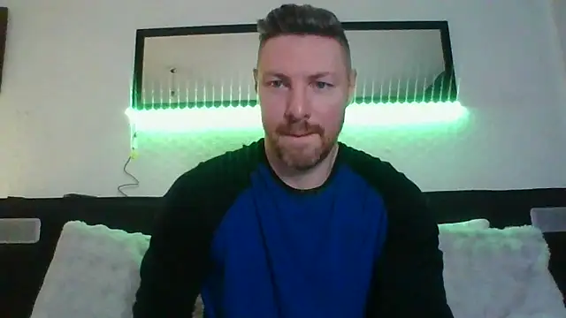 Snapshot of Fit4fun24 chatting on February 10, 2026, 6:51 pm Fit4fun24 online show from February 10, 2026, 6:51 pm