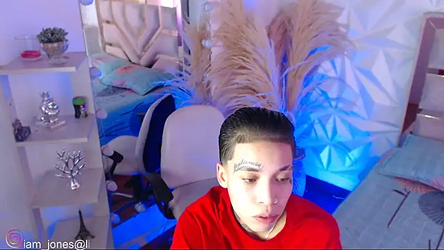 Jonesliam23 online show from March 6, 2026, 7:09 pm