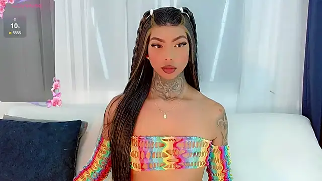 laura sweett120 online show from March 26, 2026, 4:11 am