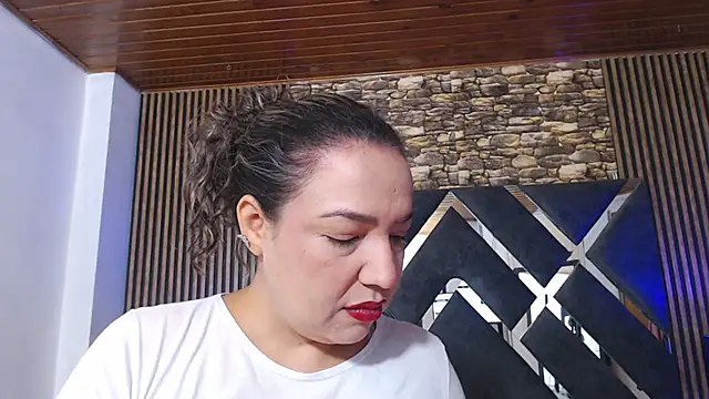 Snapshot of marie_hss chatting on November 28, 2025, 7:47 pm marie hss online show from November 28, 2025, 7:47 pm