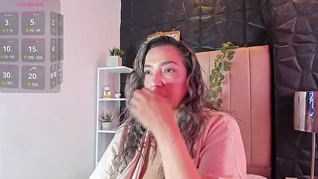 Snapshot of marie_hss chatting on November 19, 2025, 2:39 pm marie hss online show from November 19, 2025, 2:39 pm