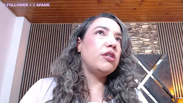 Snapshot of marie_hss chatting on October 28, 2025, 7:46 pm marie hss online show from October 28, 2025, 7:46 pm