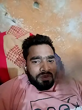 Snapshot of Jamesbonddeshi chatting on February 10, 2026, 7:57 pm Jamesbonddeshi online show from February 10, 2026, 7:57 pm