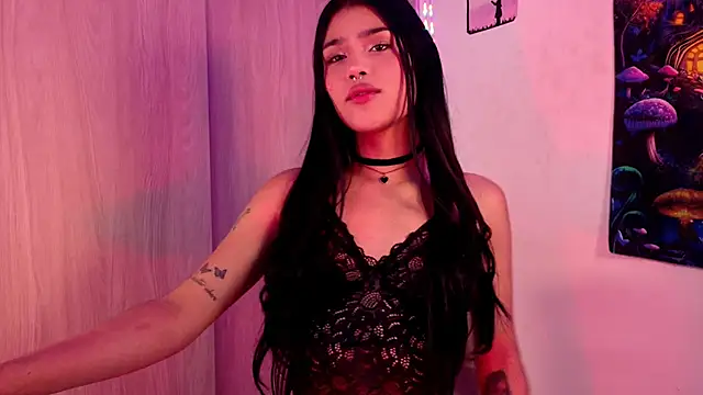 CatrinaRossi online show from November 27, 2025, 7:47 pm