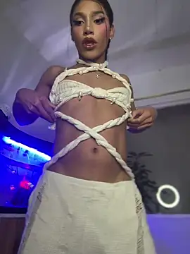 Emaa- online show from November 3, 2025, 11:08 pm