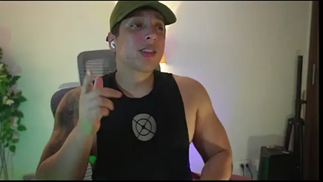 Snapshot of appolo_allen chatting on February 13, 2026, 3:50 am appolo allen online show from February 13, 2026, 3:50 am