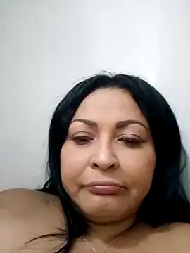 Snapshot of milenios chatting on February 17, 2025, 9:24 am milenios online show from February 17, 2025, 9:24 am