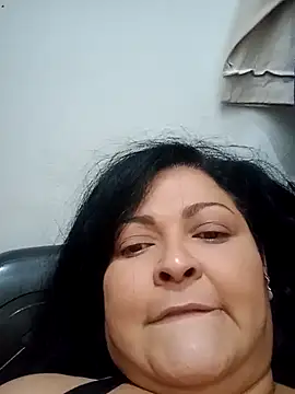 Snapshot of milenios chatting on February 25, 2025, 5:41 am milenios online show from February 25, 2025, 5:41 am