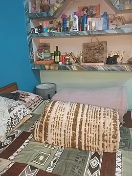 Dreamgirl1211 online show from December 16, 2025, 6:45 pm