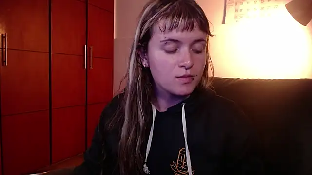 Snapshot of NEXT_DOOR_GIRL_ chatting on November 15, 2025, 10:25 pm NEXT DOOR GIRL online show from November 15, 2025, 10:25 pm