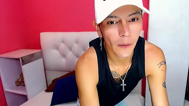 Snapshot of _snopyy_ chatting on February 18, 2025, 7:52 pm snopyy online show from February 18, 2025, 7:52 pm