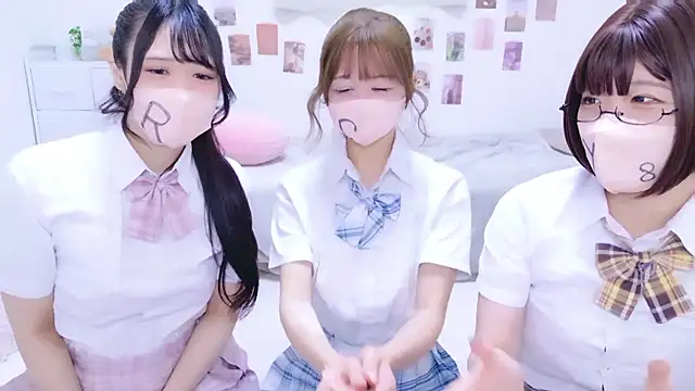 Rico-pin online show from October 8, 2025, 4:14 am