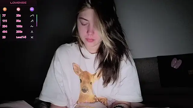 Vanessa Walters online show from February 6, 2026, 11:45 pm