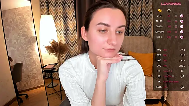Snapshot of annacooleman chatting on January 30, 2025, 10:29 am annacooleman online show from January 30, 2025, 10:29 am