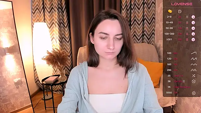 Snapshot of annacooleman chatting on February 12, 2025, 9:31 am annacooleman online show from February 12, 2025, 9:31 am