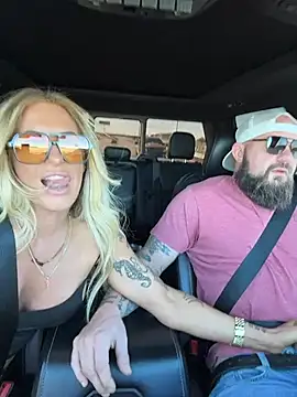 Snapshot of blondiluvsanal chatting on January 11, 2026, 5:53 pm blondiluvsanal online show from January 11, 2026, 5:53 pm