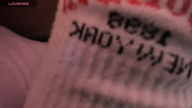 Punkys  online show from April 3, 2026, 2:18 am