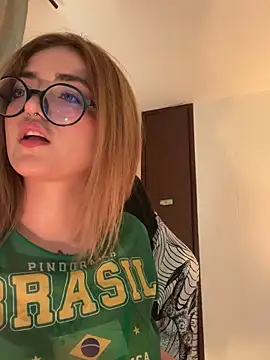 Snapshot of SweetJennaa chatting on February 14, 2026, 1:39 am SweetJennaa online show from February 14, 2026, 1:39 am