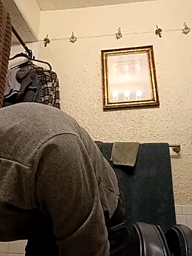 otterlover123 online show from February 15, 2026, 7:35 pm