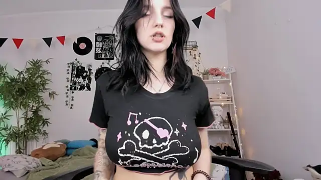 Viv Player online show from February 6, 2025, 7:56 am