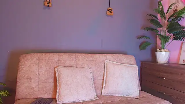 jade brunnette online show from April 13, 2026, 8:13 pm