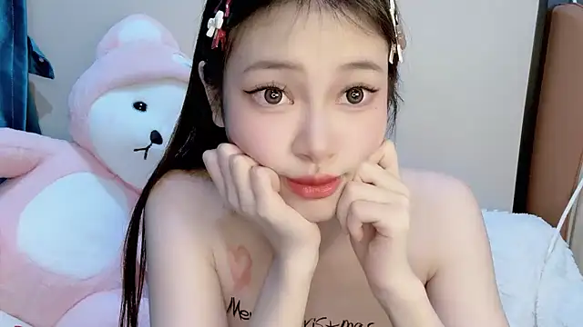 Snapshot of Barbie-168 chatting on December 24, 2024, 4:19 pm Barbie-168 online show from December 24, 2024, 4:19 pm