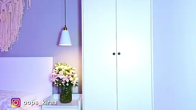 Kira mmr online show from April 18, 2026, 7:07 pm