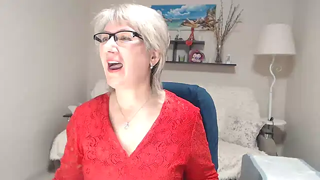 FleurMays online show from February 5, 2026, 4:19 am