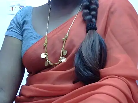 Snapshot of Hot_akshara chatting on October 31, 2025, 4:47 pm Hot akshara online show from October 31, 2025, 4:47 pm