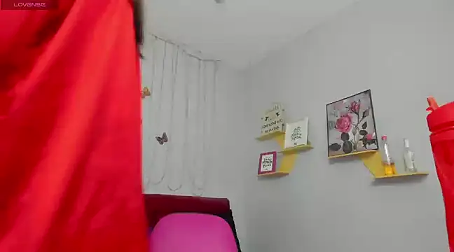 kathina giraldo online show from February 1, 2025, 3:39 pm