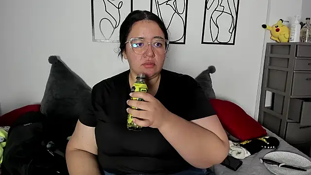 Snapshot of RubyPirsso18 chatting on March 2, 2026, 7:10 pm RubyPirsso18 online show from March 2, 2026, 7:10 pm