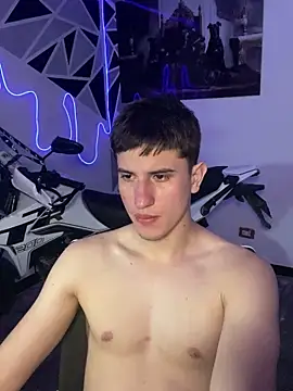 oliver Lz online show from March 1, 2025, 7:41 am