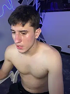 oliver Lz online show from February 28, 2025, 10:17 pm